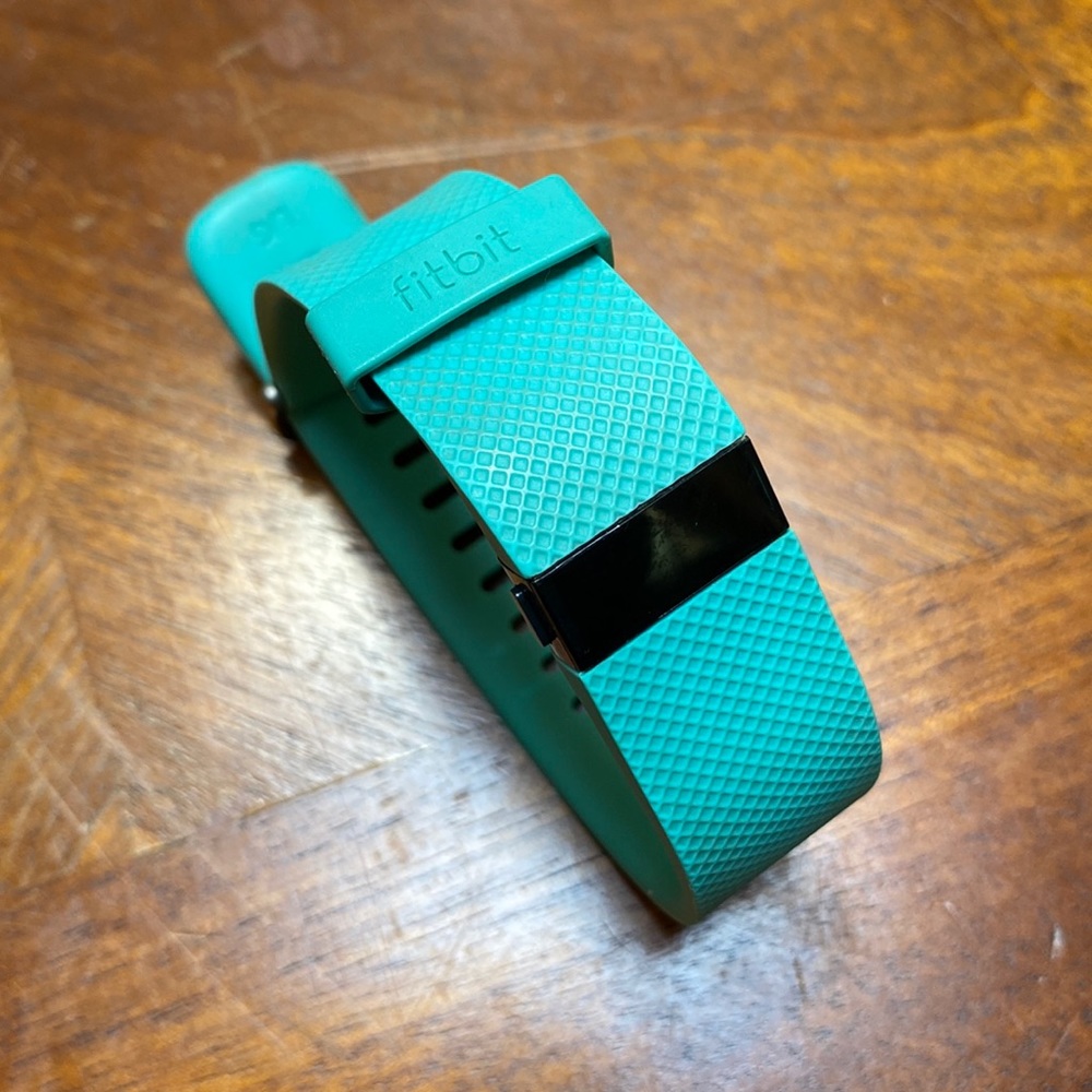 Aqua Wireless Fitbit HEART RATE Activity Monitor Wristband (No Charger) As Is